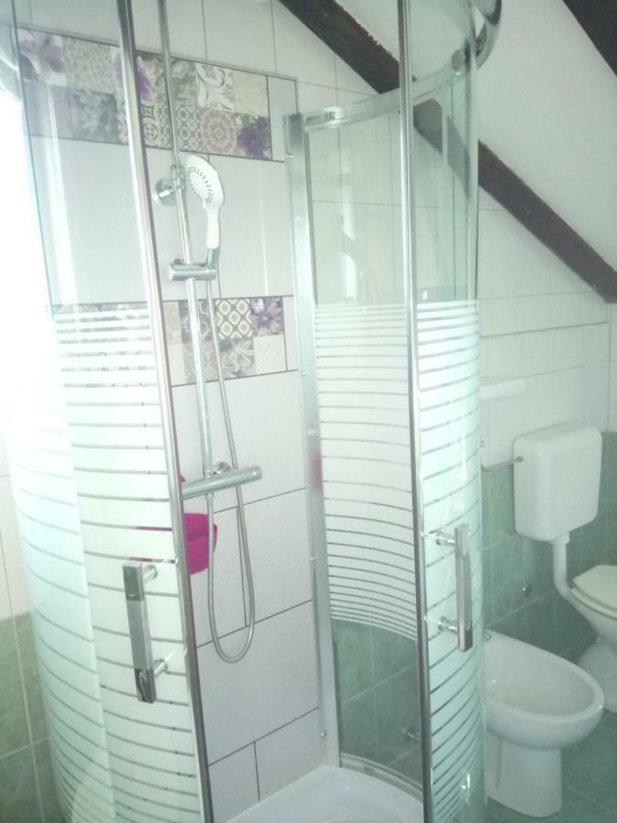 Holiday Home Jadric Osoje المظهر الخارجي الصورة