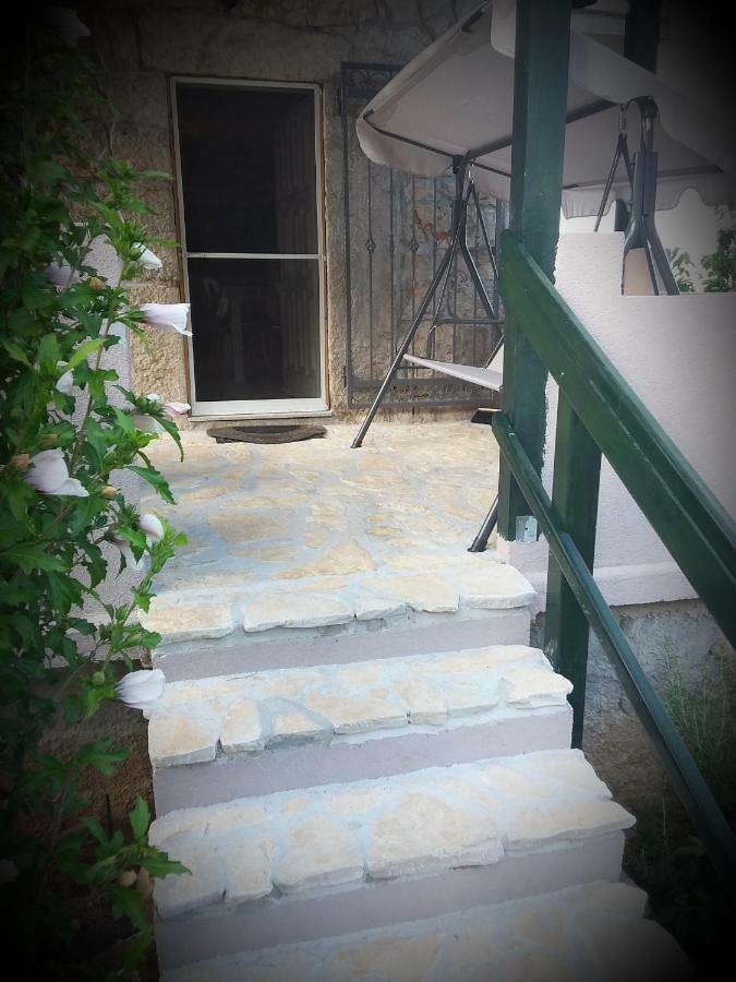Holiday Home Jadric Osoje المظهر الخارجي الصورة