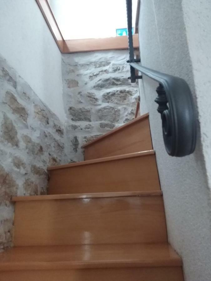 Holiday Home Jadric Osoje المظهر الخارجي الصورة