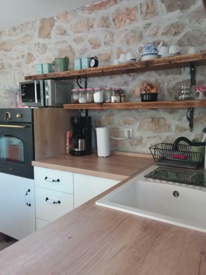 Holiday Home Jadric Osoje المظهر الخارجي الصورة