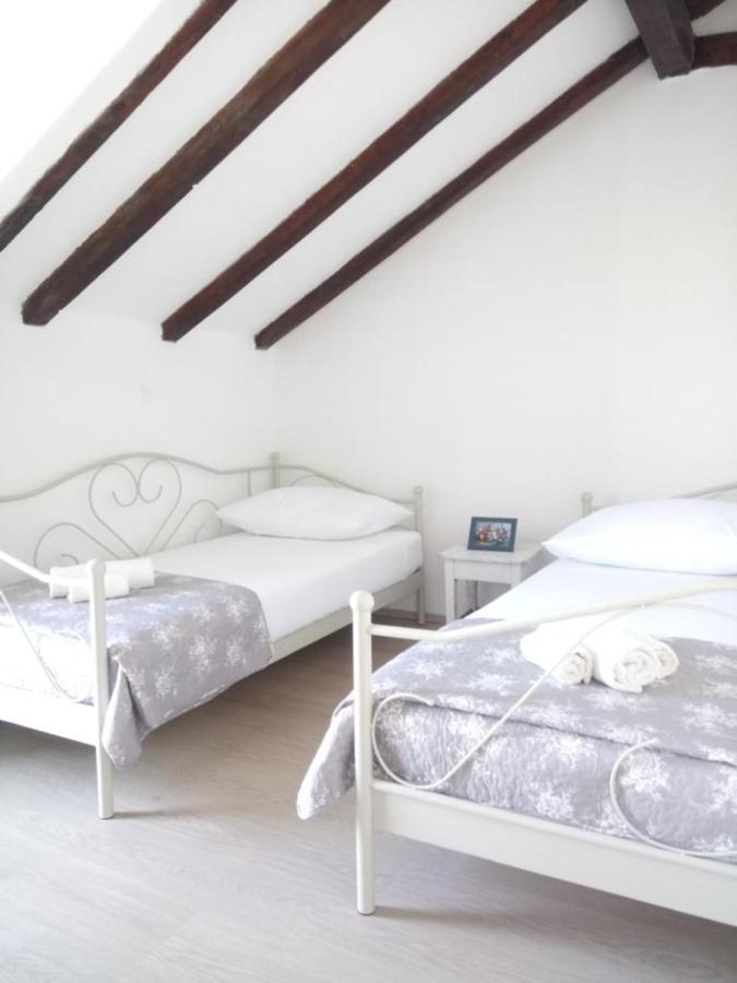Holiday Home Jadric Osoje الغرفة الصورة